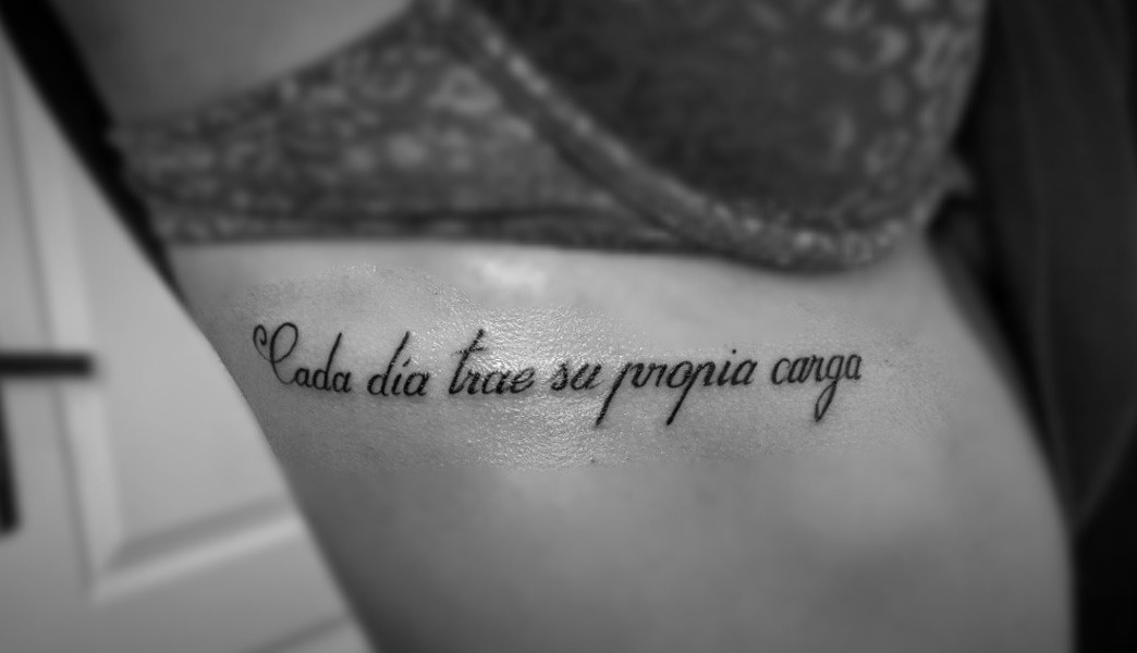 tattoo phrase cote espagnol vernaison lyon